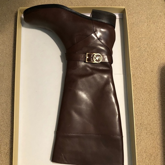 Brown Leather Riding Boots - Picture 3 of 3